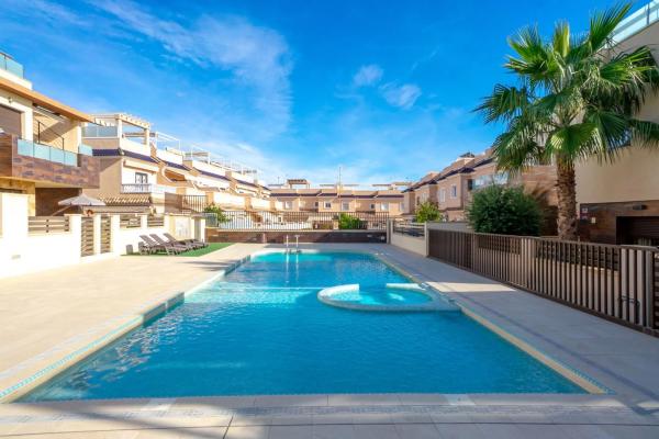 Chalet adosado en avenida de Colón s/n