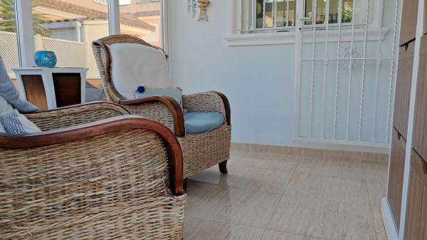 Chalet adosado en calle Colón