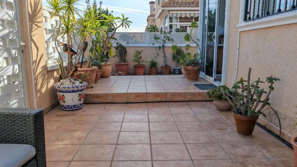 Chalet adosado en calle Colón