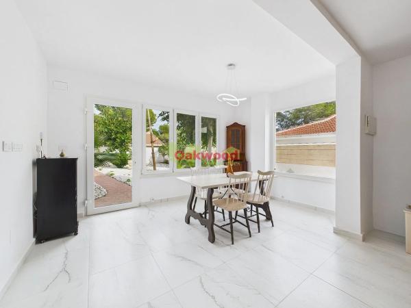 Chalet en calle Abedul