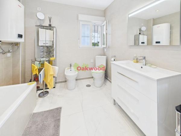 Chalet en calle Abedul