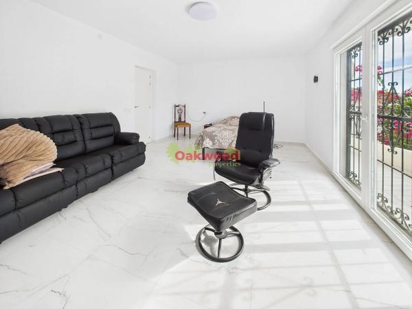 Chalet en calle Abedul