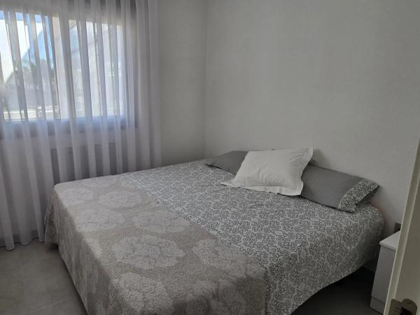 Casa independiente en calle Parque Antonio Gálvez, 76