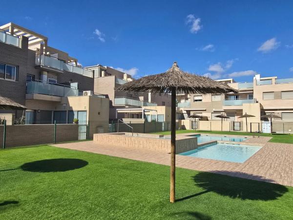 Casa independiente en calle Parque Antonio Gálvez, 76