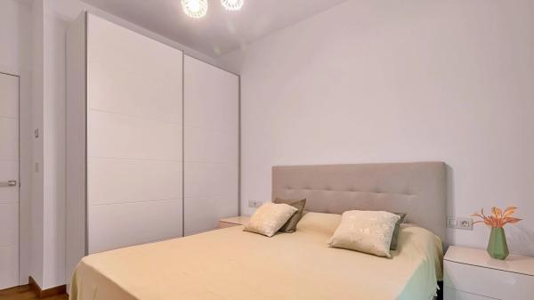 Casa independiente en C. Jose Hierro s/n