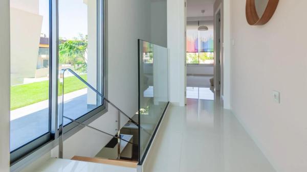 Casa independiente en C. Jose Hierro s/n