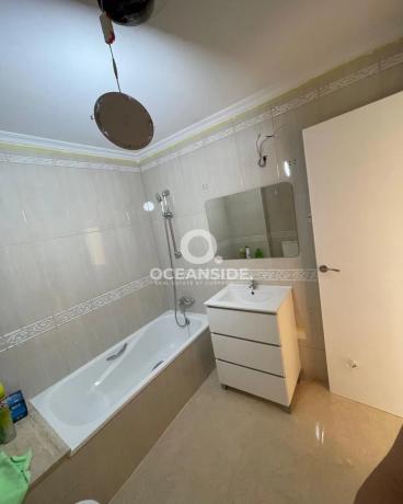 Chalet pareado en D4, 4