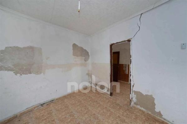 Chalet adosado en calle Gabriel Miró