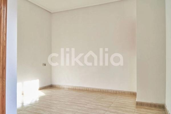 Piso en calle los Auroros