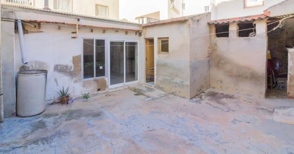 Casa independiente en calle Pascual Martínez