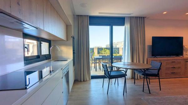 Chalet pareado en avenida Argentina