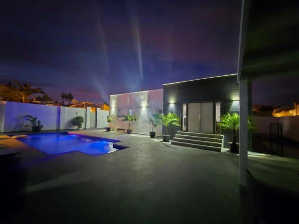 Casa independiente en calle higueras, 15