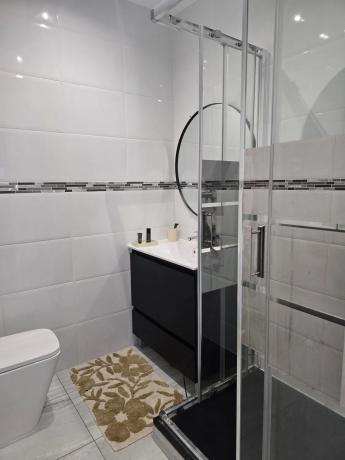 Casa independiente en calle higueras, 15