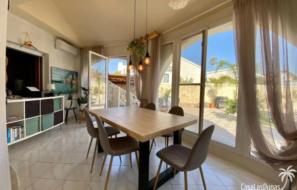 Casa independiente en calle