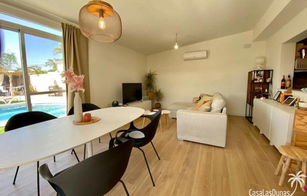 Casa independiente en calle