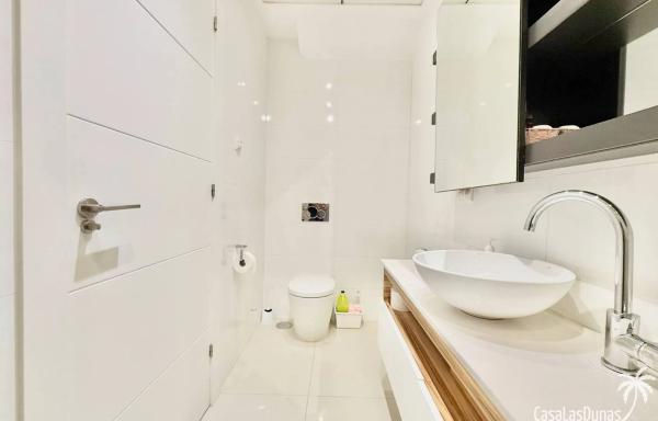 Chalet adosado en calle