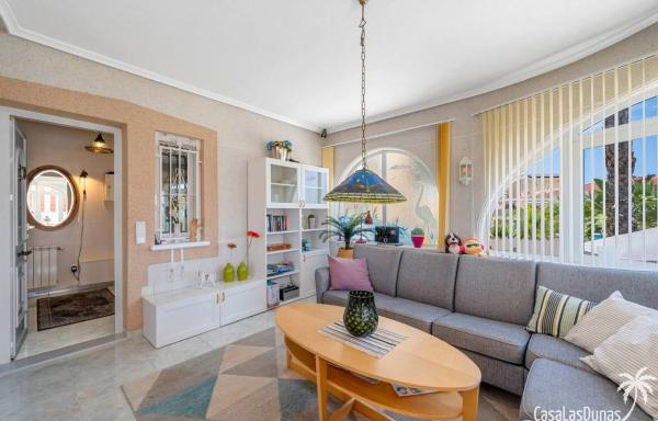 Casa independiente en calle