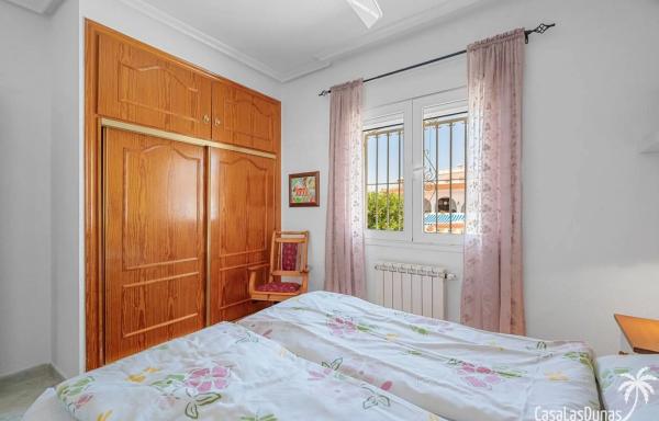 Casa independiente en calle