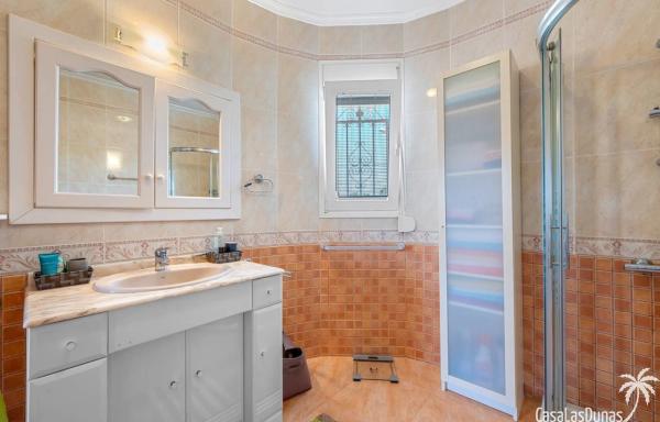 Casa independiente en calle