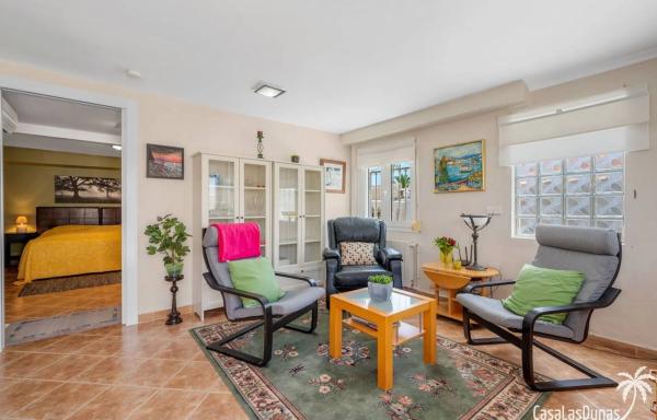 Casa independiente en calle