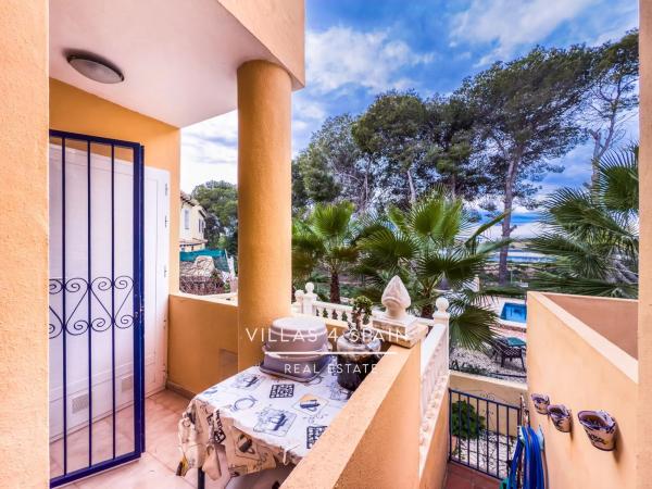 Chalet pareado en avenida de España