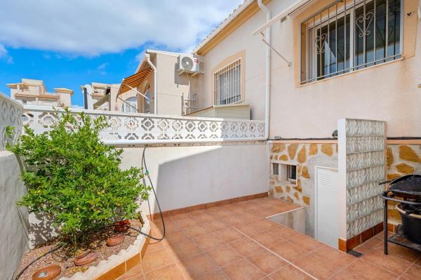 Piso en calle Costa Brava, 2