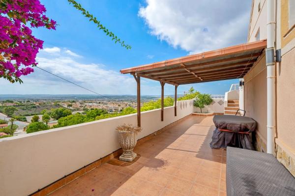 Piso en calle Costa Brava, 2