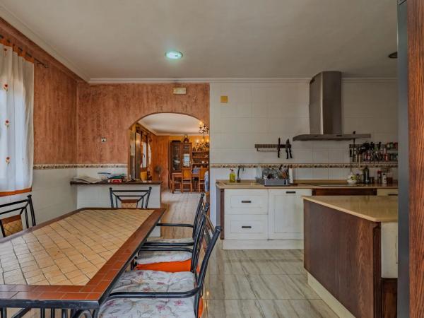 Casa independiente en calle Cortés Valencianas