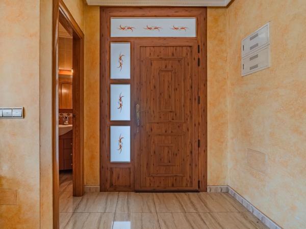 Casa independiente en calle Cortés Valencianas