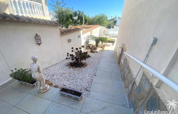 Casa independiente en Cuidad queasdad