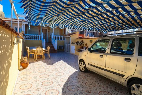 Chalet pareado en Urbanización Bungalows Bl-22