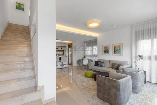 Dúplex en avenida de Almería