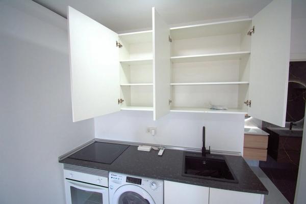 Estudio en calle Thader