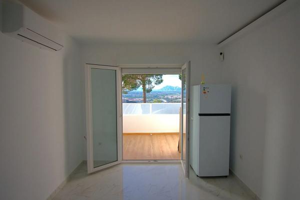 Estudio en calle Thader