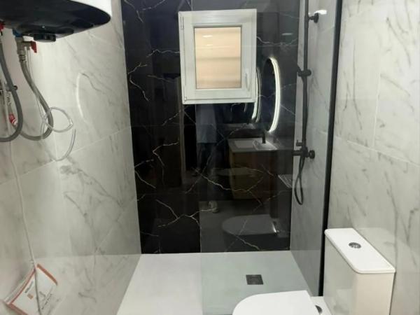 Estudio en avenida de La Costa Azul