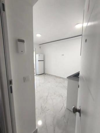 Estudio en avenida de La Costa Azul