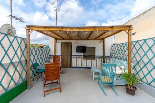 Chalet adosado en calle Moreras