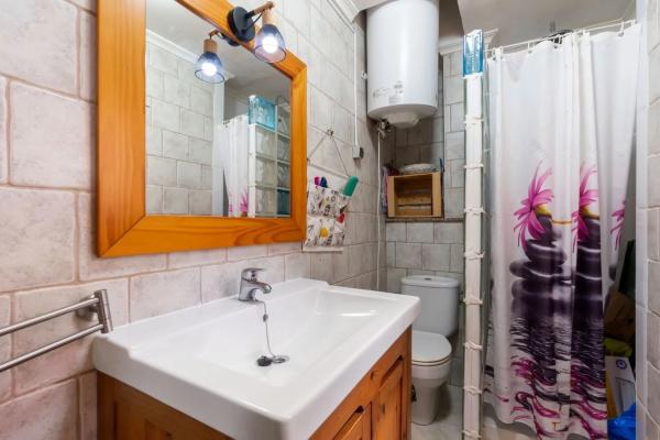 Chalet adosado en calle Moreras