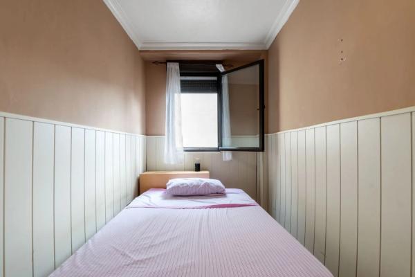 Chalet adosado en calle Moreras