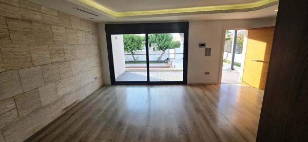 Chalet en calle Esmeralda, 6