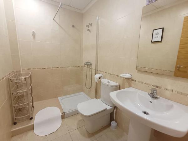 Chalet adosado en calle Vigo