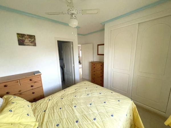 Chalet pareado en calle Río Vinalopó