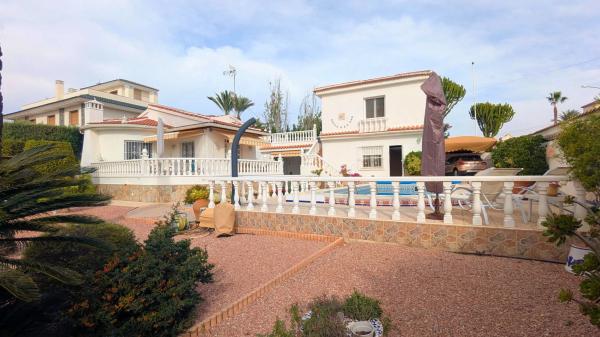 Casa independiente en calle Galicia