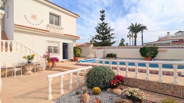 Casa independiente en calle Galicia