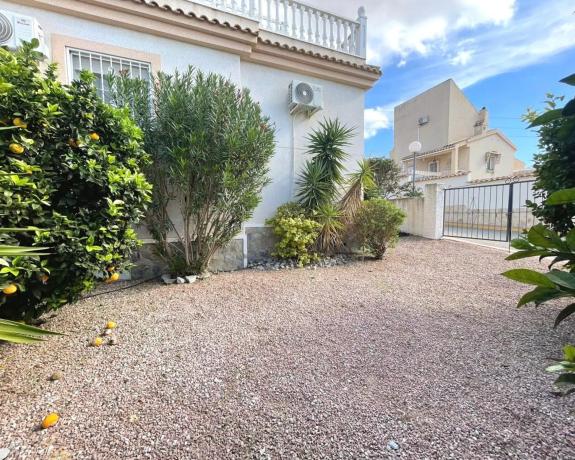 Chalet adosado en calle Rio Ulla s/n