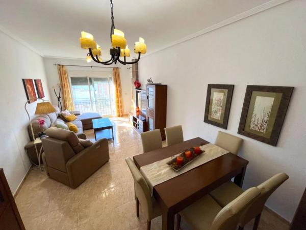 Piso en avenida Vega Baja, 15