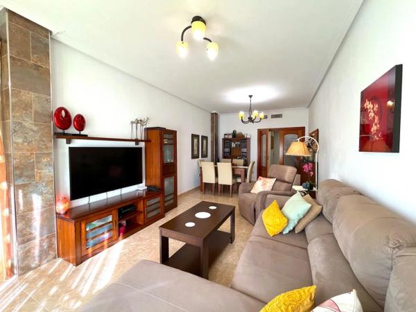 Piso en avenida Vega Baja, 15