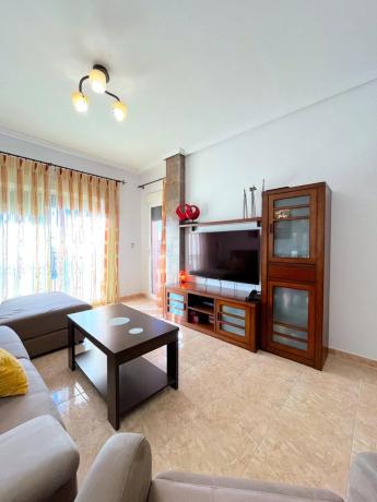 Piso en avenida Vega Baja, 15