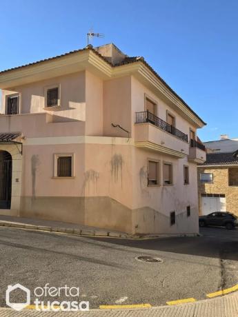 Piso en calle Cortés Valencianas s/n