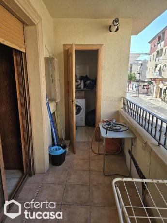 Piso en calle Cortés Valencianas s/n